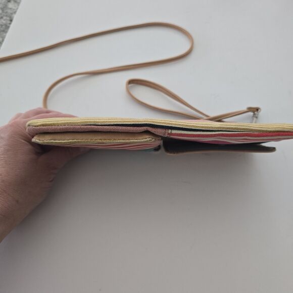 Relic Retro Rainbow Striped Canvas Crossbody Bag Wristlet Colorful Purse - Picture 8 of 13